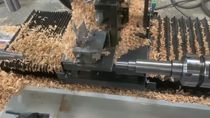 4 Axis CNC Wood Lathe 3