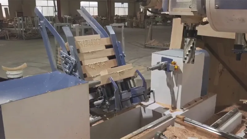 5 Axis CNC Wood Lathe 4