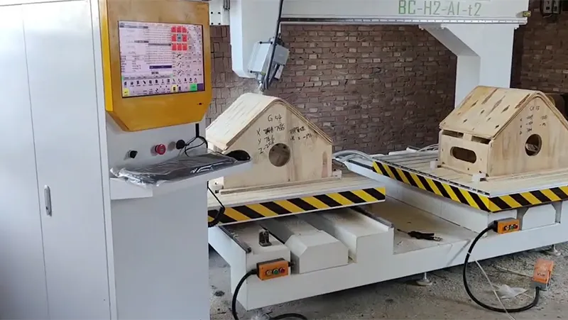 Double Table 5 Axis CNC Wood  Lathe 3
