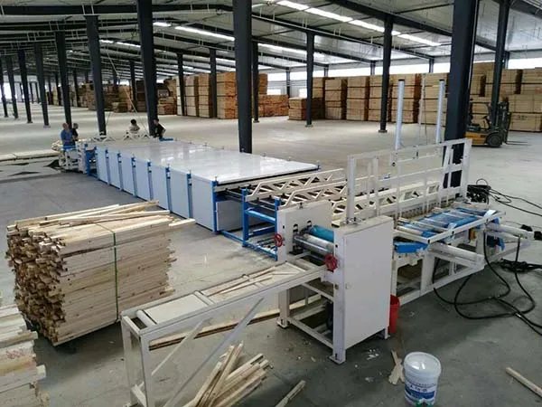 Automatic Edge Gluing Press